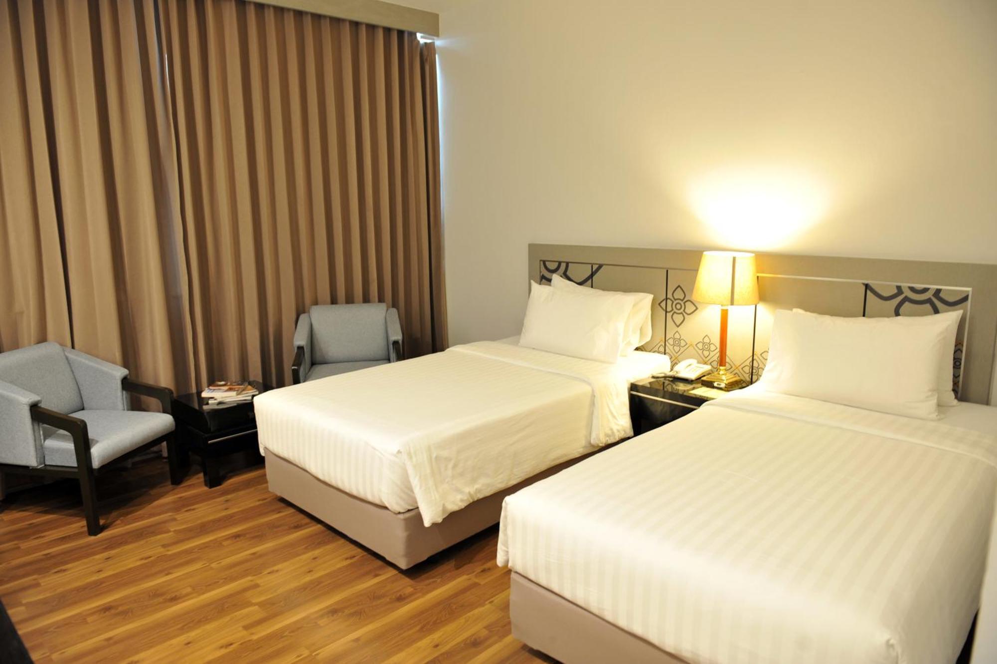 New Season Hotel Hat Yai Εξωτερικό φωτογραφία