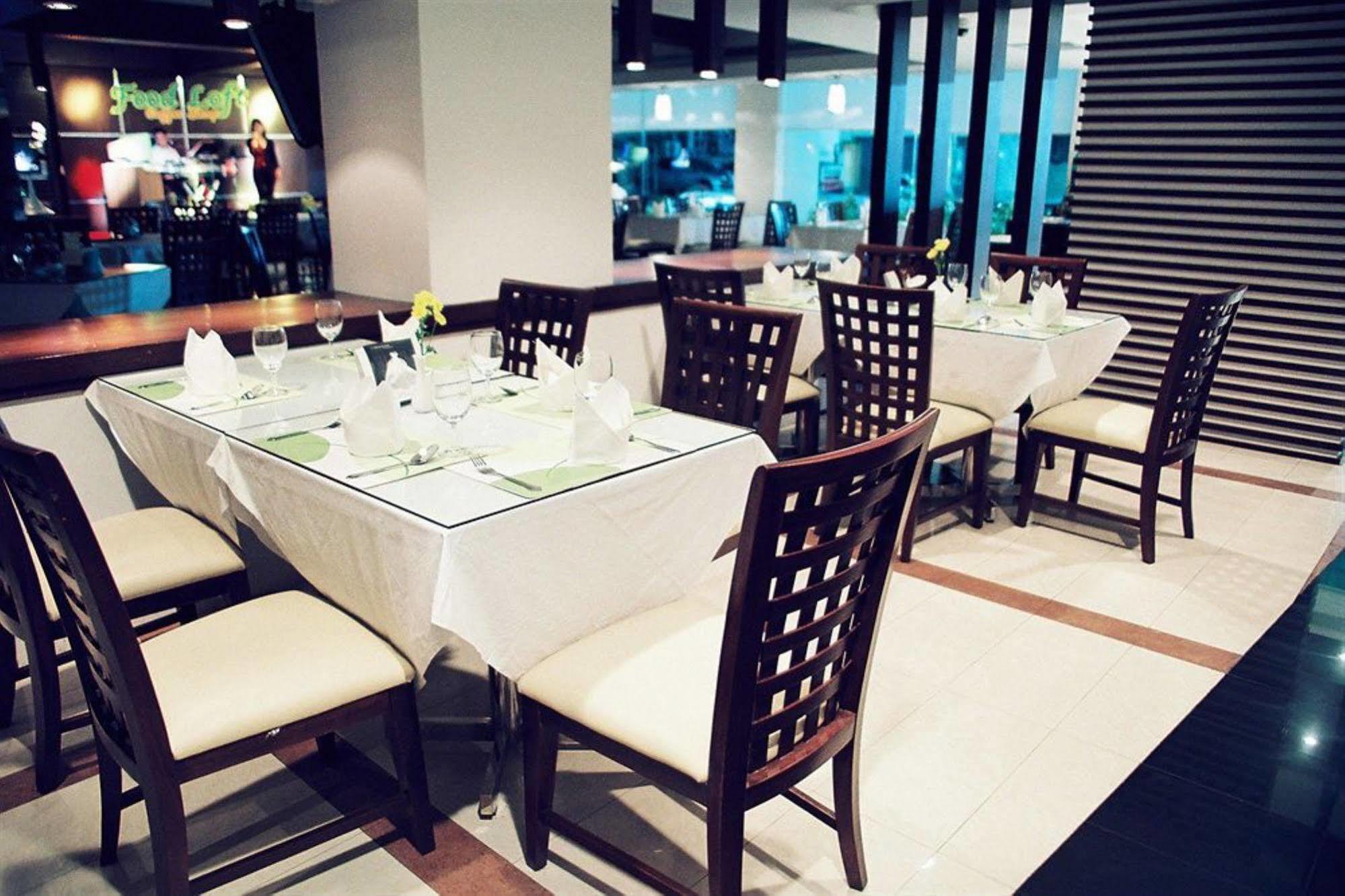 New Season Hotel Hat Yai Εξωτερικό φωτογραφία